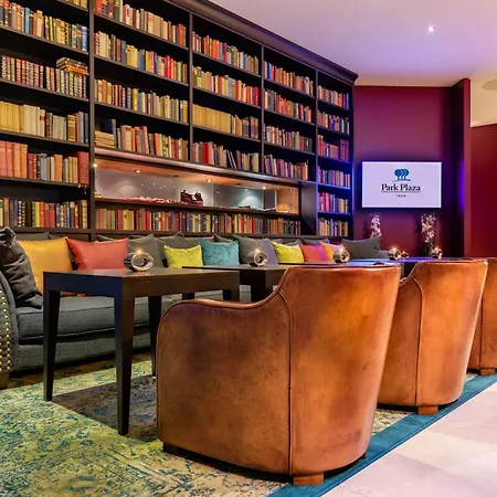 Park Plaza 4*
