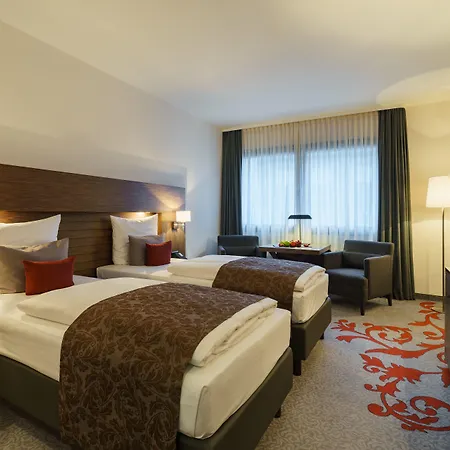 Hotel Park Plaza 4*