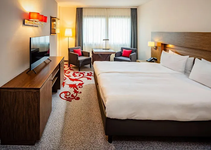 Szálloda Park Plaza 4*