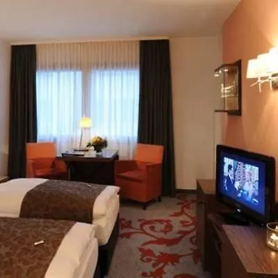 Park Plaza Szálloda 4*